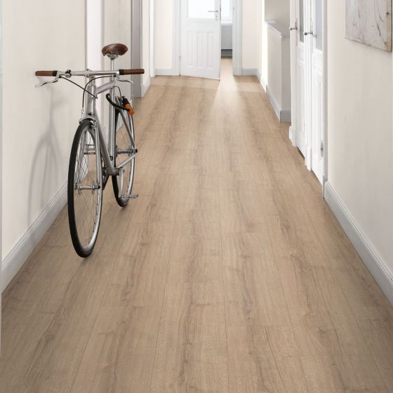 NatureSense Aqua Large Brown Sherman Oak 8 mm vízálló laminált padló